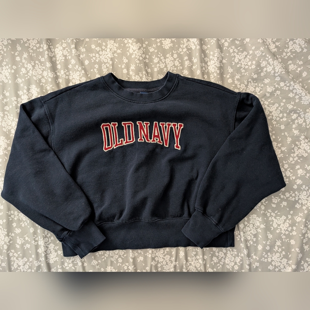 Old Navy Women's Cropped Sweatshirt Size Small